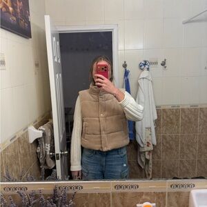 Corduroy Short Puffer Vest